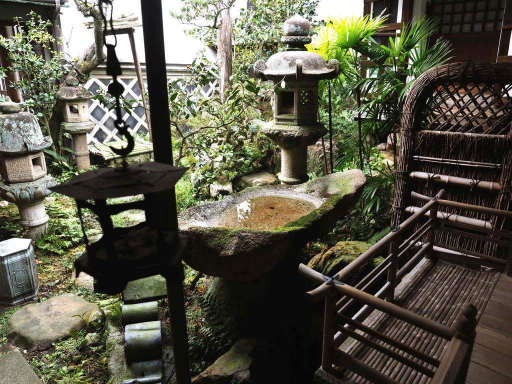 Naramachi Hostel & Restaurant Exterior photo